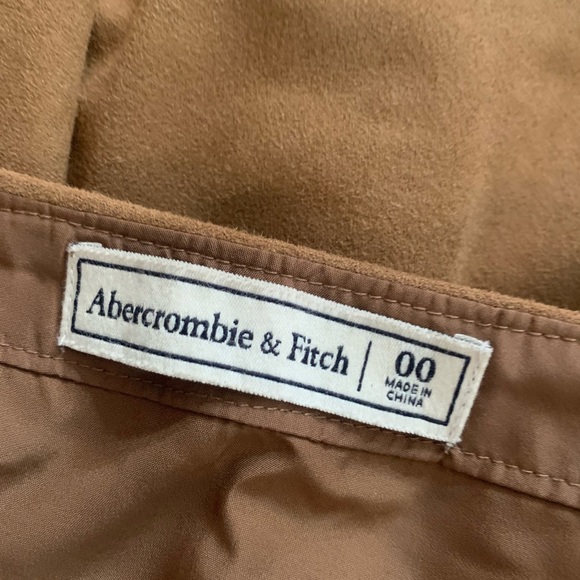 Abercrombie Tan Suede Skirt - Picture 3 of 3